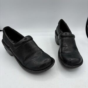 BOC‎ Born Concept Shoes Womens Size 7 M Peggy Black Clogs Floral Embossed